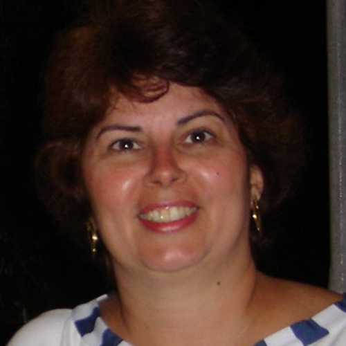 Foto500x500_0001_Foto-Cristiane.JPG-(1)